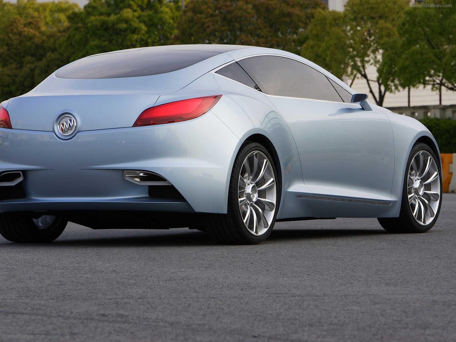 Buick Riviera Concept unveiled in Shanghai